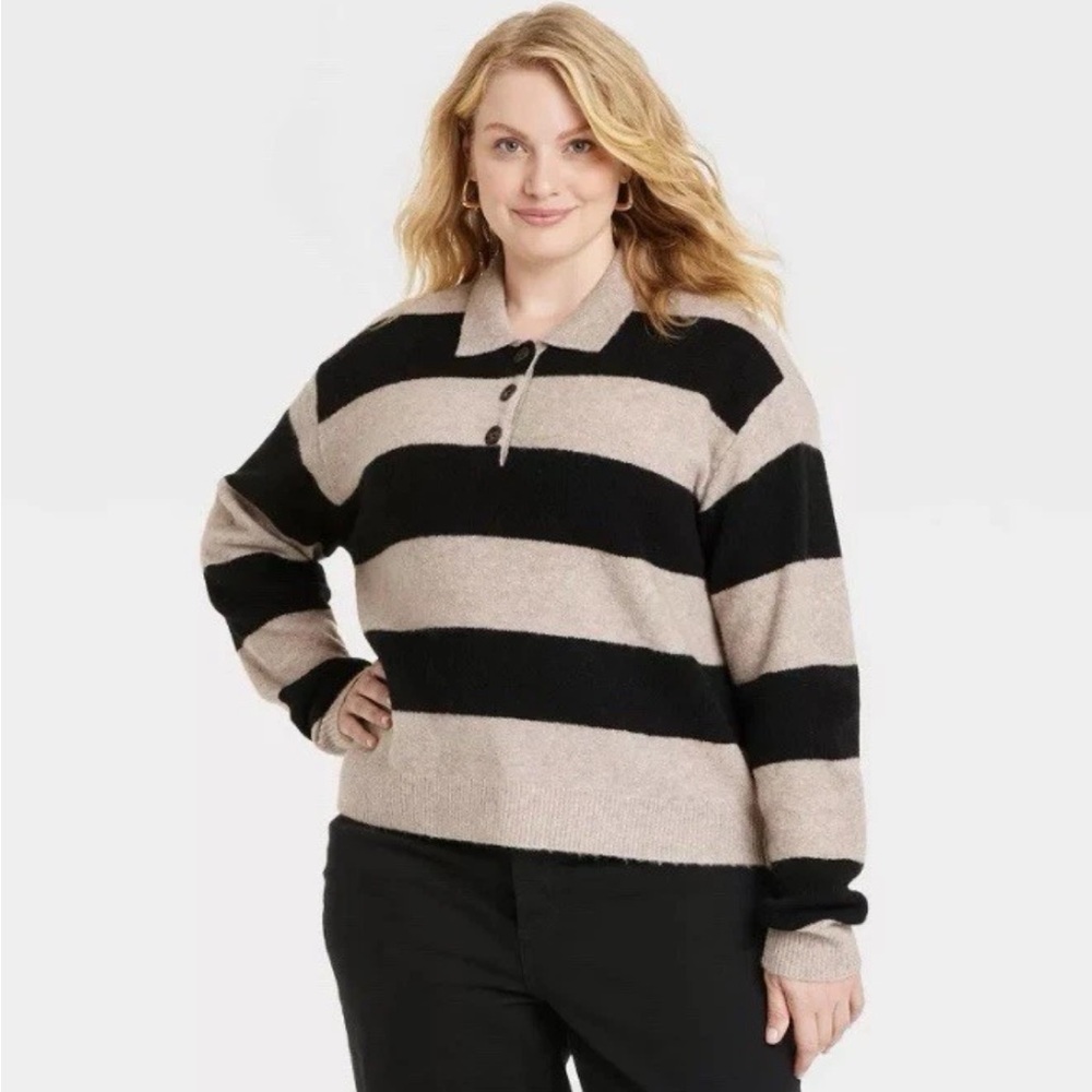 Universal Thread Striped Black and Tan Women's Crewneck Pullover Sweater